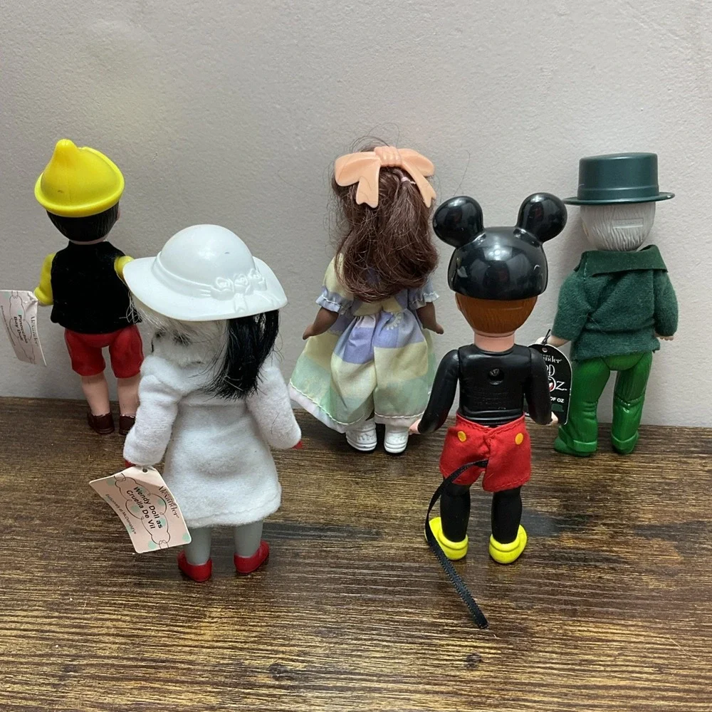 Lot of 5 Madame Alexander Disney Wizard of Oz Dolls Cruella Mickey Pinocchio